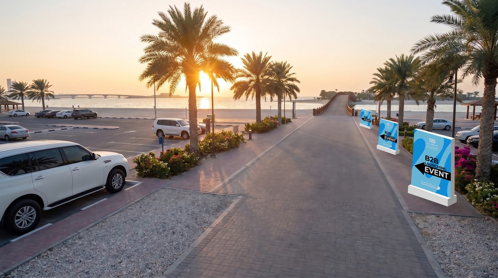 Dubai Municipality: Directional signs along the beach road