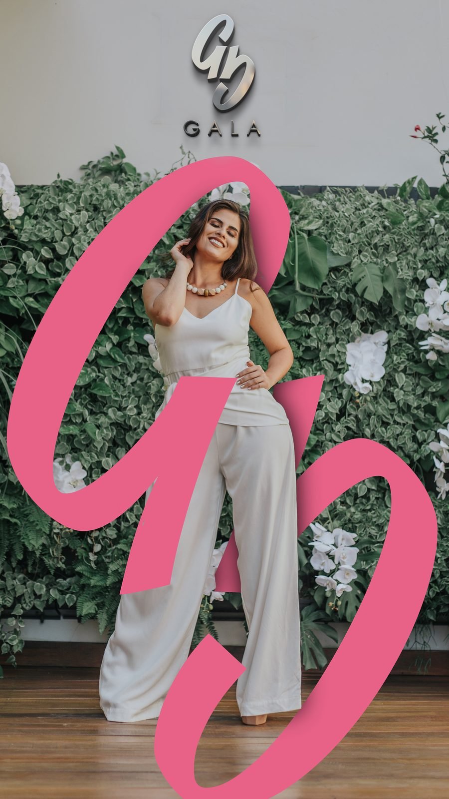 Gala Women Fashion: The G in the store