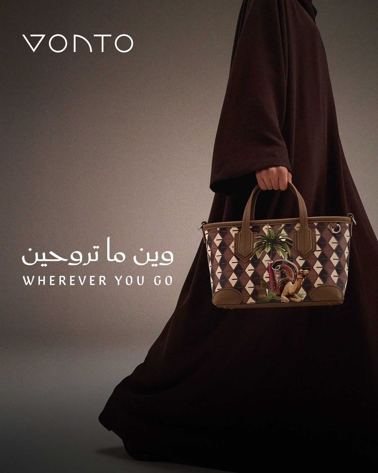 Vonto: “Wherever you go”: the tote carried in an abaya